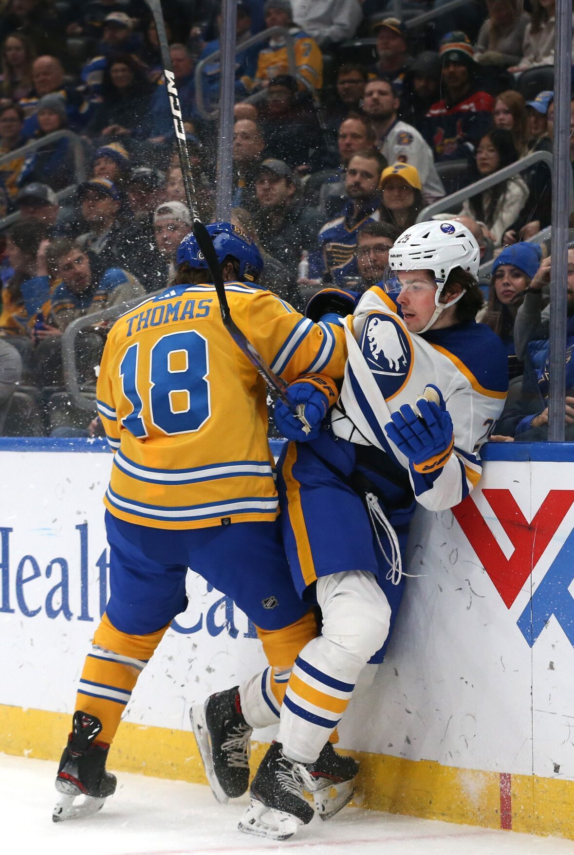 St. Louis Blues take on the Buffalo Sabres